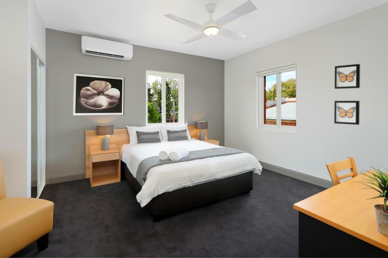 Kingsgrove Hotel Sydney Esterno foto